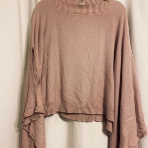 Lululemon Forward Flow Cape